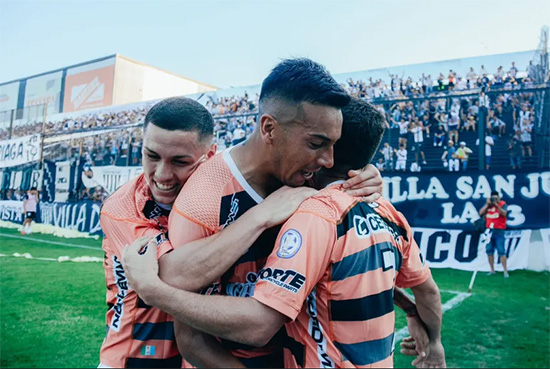 Primera Nacional Chaco For Ever venci por 2 1 a Estudiantes